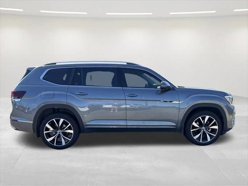 2024 Volkswagen Atlas 2.0T SEL Premium R-Line 4MOTION
