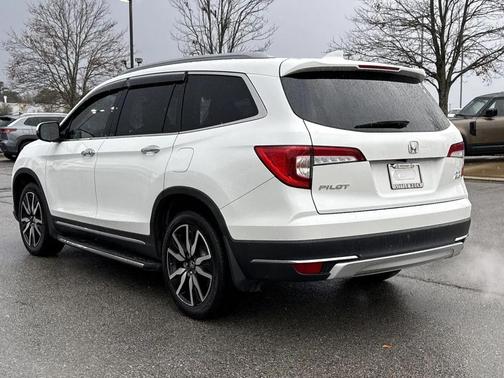 2022 Honda Pilot AWD Elite