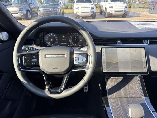 2025 Land Rover Range Rover Evoque Dynamic SE