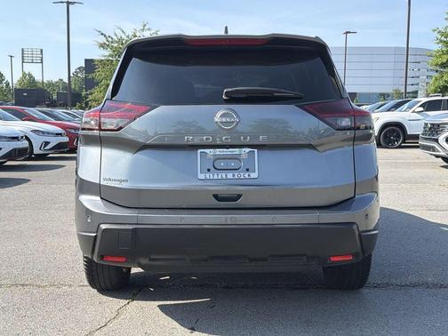 Gun Metallic 2025 Nissan Rogue SV