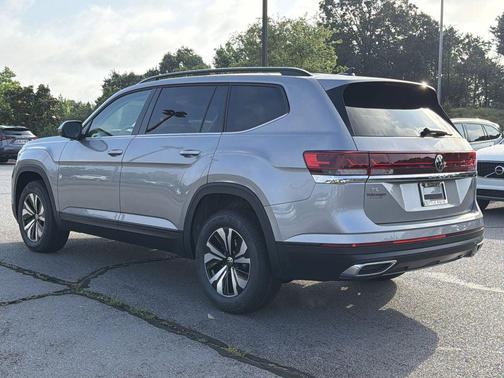 Mist 2026 Volkswagen Atlas 2.0T SE