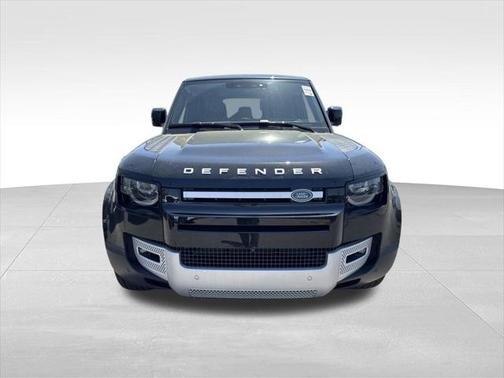 2025 Land Rover Defender 110 P400 S