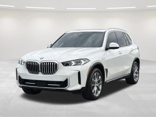 Alpine White 2024 BMW X5 xDrive40i