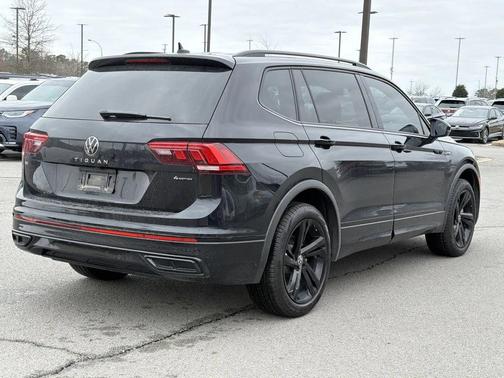 2024 Volkswagen Tiguan 2.0T SE R-Line Black 4MOTION