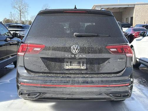 2024 Volkswagen Tiguan 2.0T SE R-Line Black 4MOTION