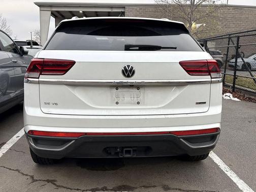 2022 Volkswagen Atlas Cross Sport 3.6L V6 SE w/Technology