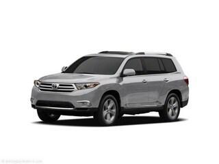2011 Toyota Highlander SE