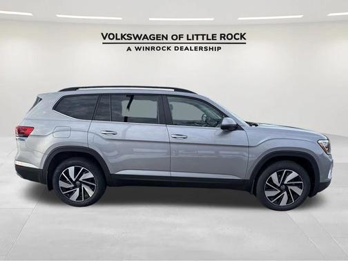2025 Volkswagen Atlas 2.0T SE w/Technology 4MOTION