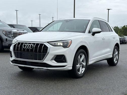 Ibis White 2021 Audi Q3 40 Premium