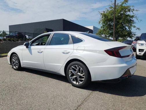 2020 Hyundai SONATA SEL