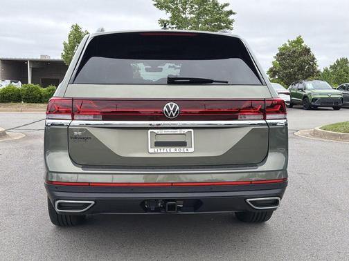 avocado green pearl 2026 Volkswagen Atlas 2.0T SE w/Technology