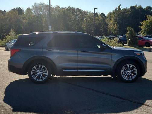 Carbonized Gray Metallic 2022 Ford Explorer Limited