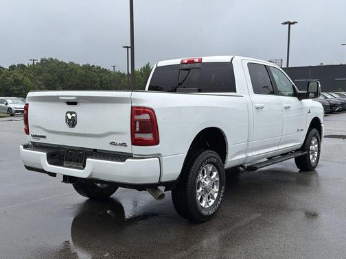 Bright White Clearcoat 2024 RAM 2500 Laramie Crew Cab 4x4 6'4' Box