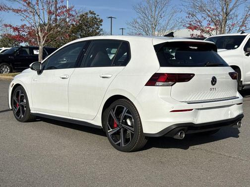 2026 Volkswagen Golf GTI 2.0T SE DSG