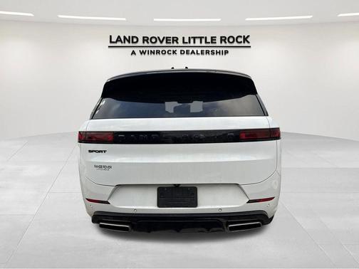 2024 Land Rover Range Rover Sport SE