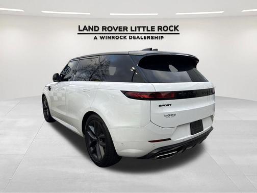 2024 Land Rover Range Rover Sport SE