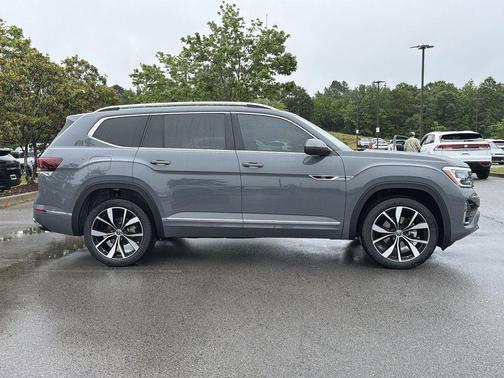 Pure Gray 2026 Volkswagen Atlas 2.0T SEL Premium R-Line 4MOTION