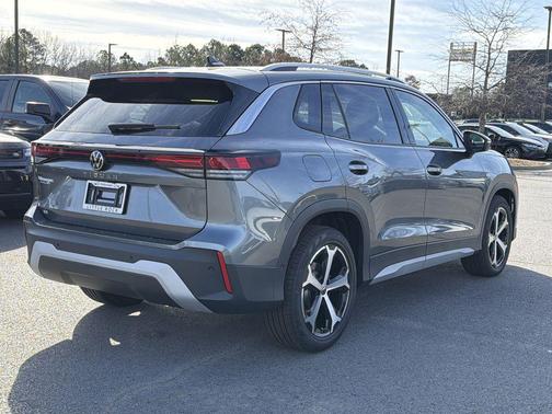 2026 Volkswagen Tiguan 2.0T SE