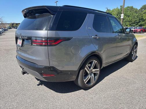Grey 2022 Land Rover Discovery P360 HSE R-Dynamic