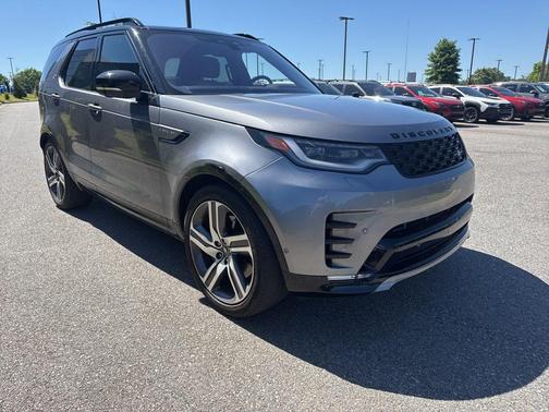 Grey 2022 Land Rover Discovery P360 HSE R-Dynamic