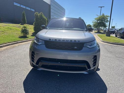 Grey 2022 Land Rover Discovery P360 HSE R-Dynamic