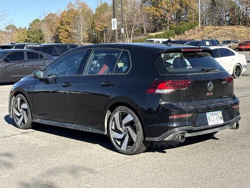 2024 Volkswagen Golf GTI 2.0T S DSG