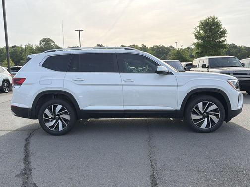 White Pearl 2026 Volkswagen Atlas 2.0T SEL