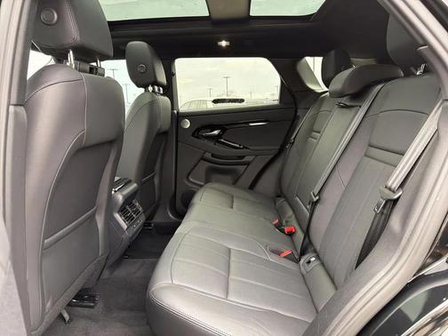 2024 Land Rover Range Rover Evoque Dynamic SE