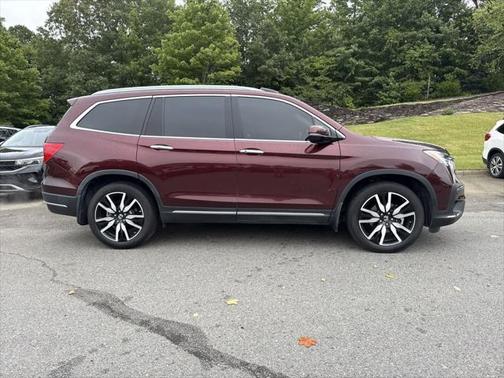 2021 Honda Pilot Touring 8-Passenger