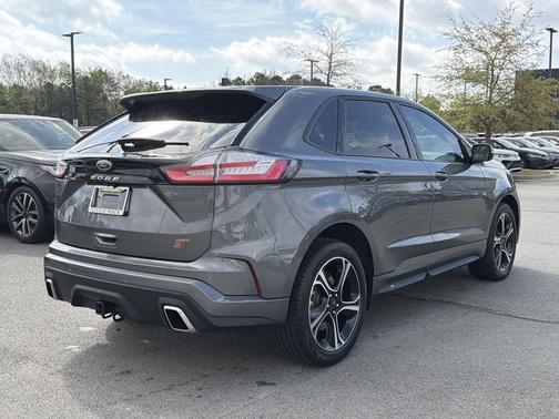 Carbonized Gray Metallic 2022 Ford Edge ST
