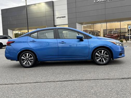 2021 Nissan Versa 1.6 SV