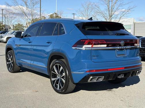 2025 Volkswagen Atlas Cross Sport 2.0T SEL Premium