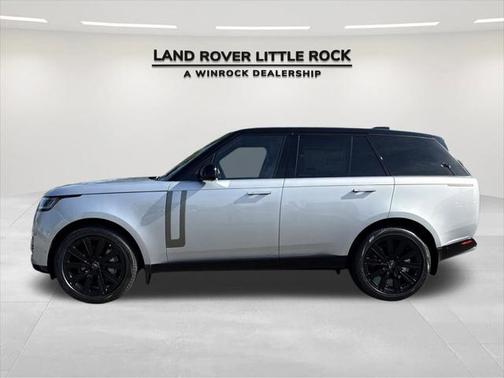 2025 Land Rover Range Rover P400 SE