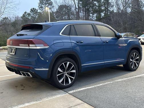 2025 Volkswagen Atlas Cross Sport 2.0T SEL Premium