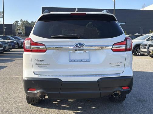 Crystal White Pearl 2019 Subaru Ascent Limited 8-Passenger