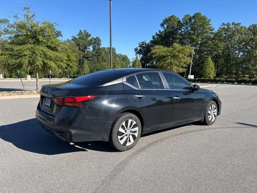 2023 Nissan Altima S FWD