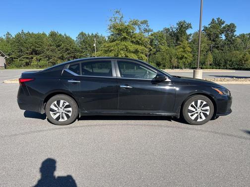 2023 Nissan Altima S FWD