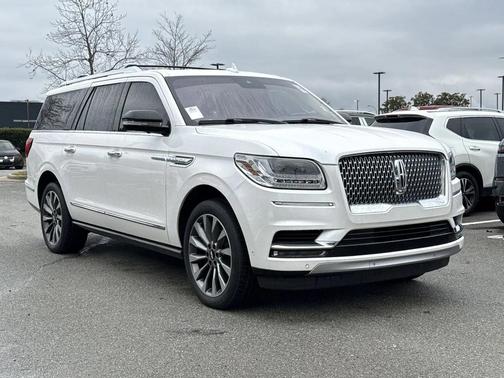 2018 Lincoln Navigator L Select