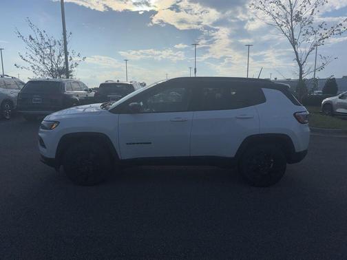 2023 Jeep Compass Latitude