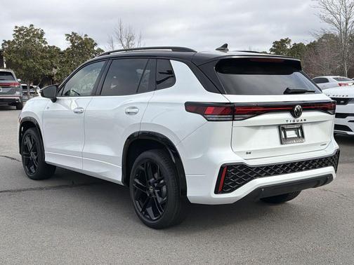 2026 Volkswagen Tiguan 2.0T SE R-Line Black 4MOTION