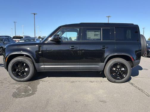 Santorini Black Metallic 2026 Land Rover Defender P300 S