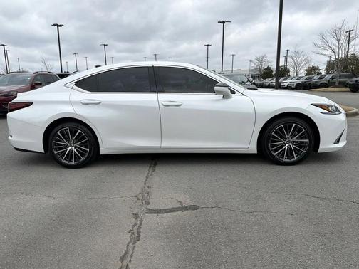2024 Lexus ES 350 Luxury