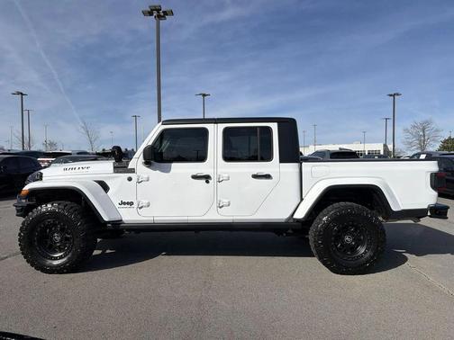 2023 Jeep Gladiator Willys 4x4