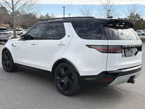 2025 Land Rover Discovery P360 Metropolitan Edition