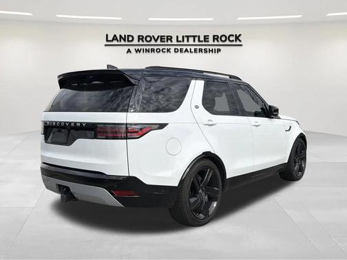 2025 Land Rover Discovery P360 Metropolitan Edition