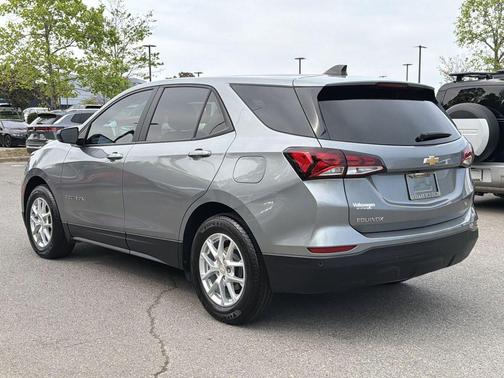 Sterling Gray Metallic 2023 Chevrolet Equinox LS