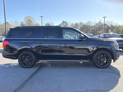2023 Ford Expedition Max XLT