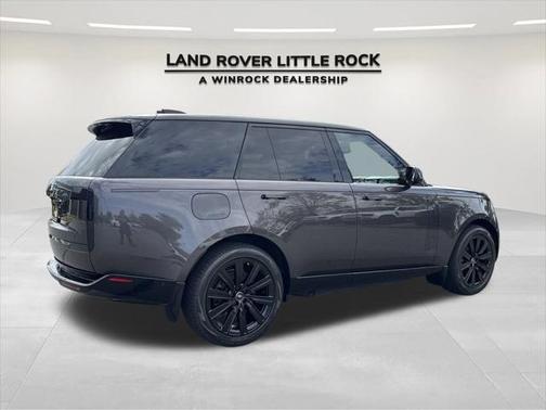 2025 Land Rover Range Rover P550e Autobiography