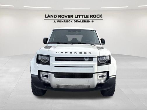 2025 Land Rover Defender 110 P300