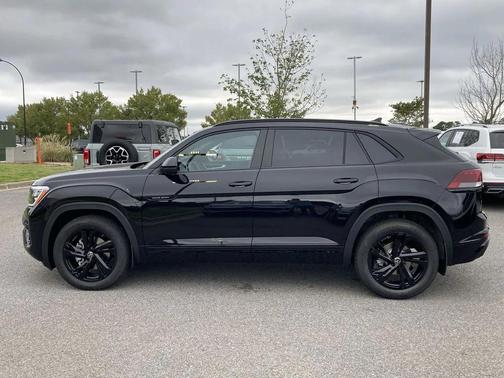 2026 Volkswagen Atlas Cross Sport 2.0T SEL